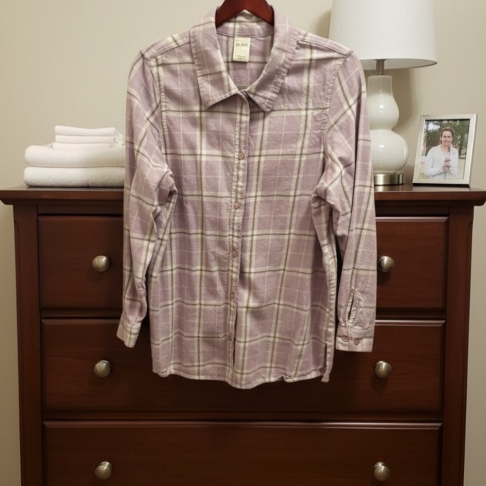 Blair Plaid Button-Up Shirt Like New - Picture 4 of 4